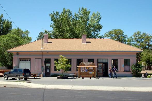 Lassen Land and Trails Trust at the Susanville Historic Train Depot. Packet pickup for Paiute Meadows Trail Run